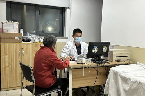 閔行社區晚門診創新醫療服務 一年服務6.3萬人次，中醫助力基層健康